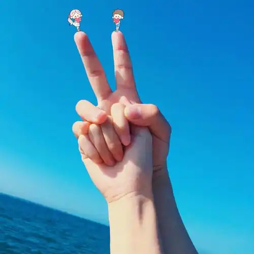 唯美情侣拍照手势图片