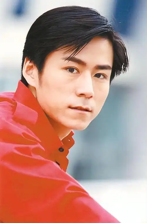 5个"半老徐爹",年轻时都是美男子,颜值不输张若昀|江珊|高曙光|老戏骨