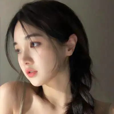 网络爆火女生头像 高清真人爆火全网的女生头像图片_女生头像_头像屋