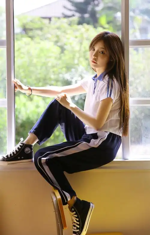 水手服漂亮美少女可爱清纯