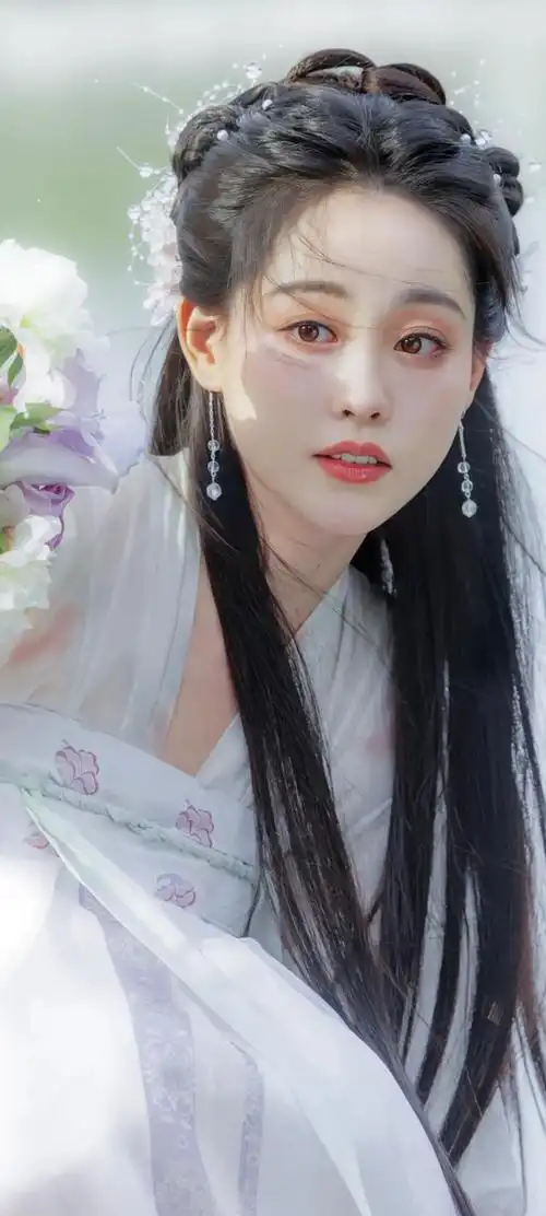 美女系列壁纸第947期-古装造型的祝绪丹