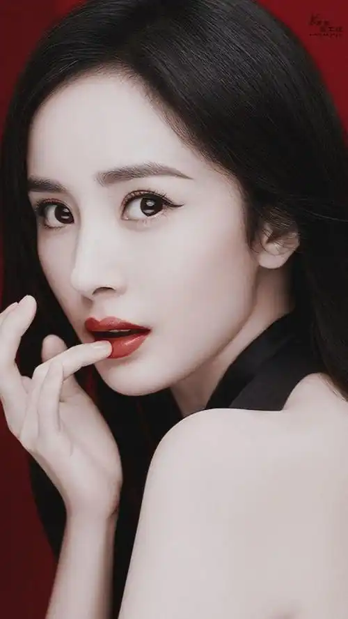 杨幂饭修一组红唇幂