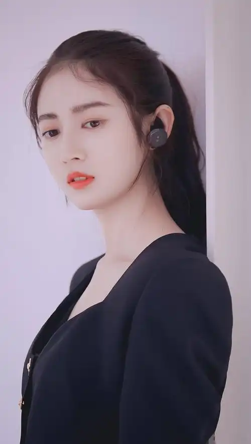 陈钰琪 cr:追鹿逐晓angle