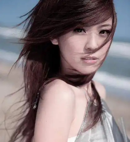 供应卓文萱专业经纪人签约经纪公司