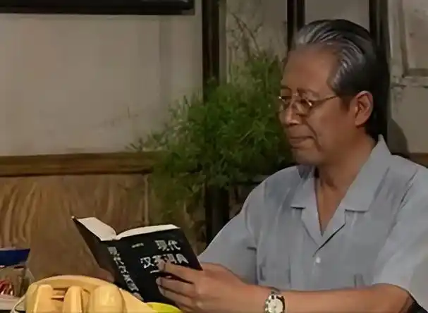 著名演员文兴宇:去世16年后,妻子的坚持让人泪目,至今仍在怀念