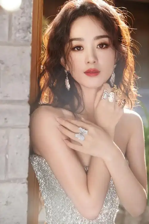 赵丽颖自然之美##戴比尔斯顶奢晚宴