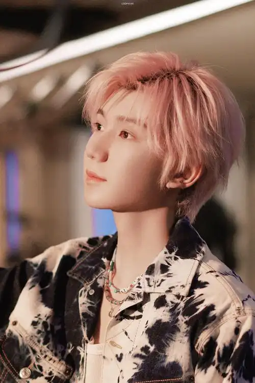 王源献唱疯狂元素城主题曲##王源限定粉发mv