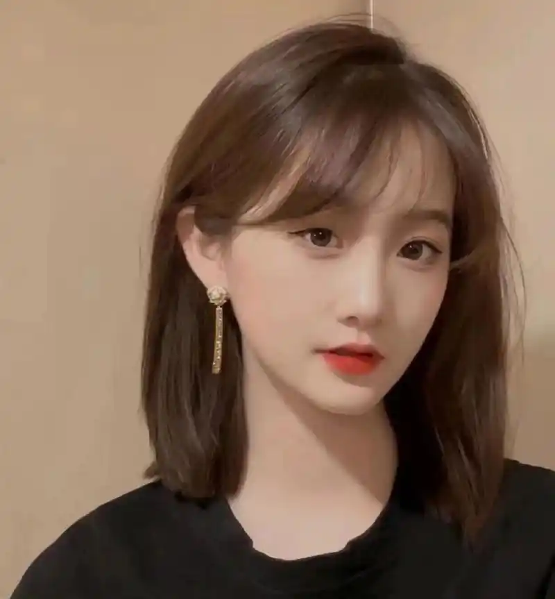 适合脸大女生的发型 90拯救大脸方脸圆脸高颧骨的初恋发型减龄既视