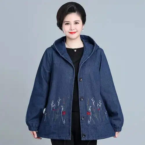 春季新款牛仔上衣中老年妈妈加肥加大码绣花外衣70老太太加厚外套