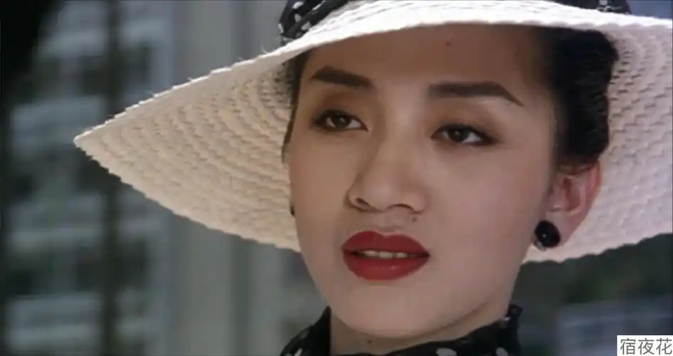 梅艳芳硬是把2位影帝衬成背景板,从此女明星也可以"帅"过男人