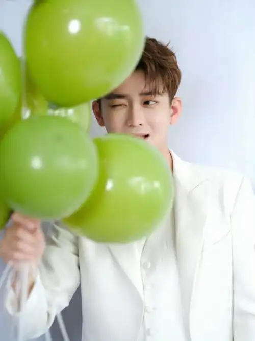 熊梓淇超话#熊梓淇0606生日快乐#他是《七月与安生》中俊美的天才少年