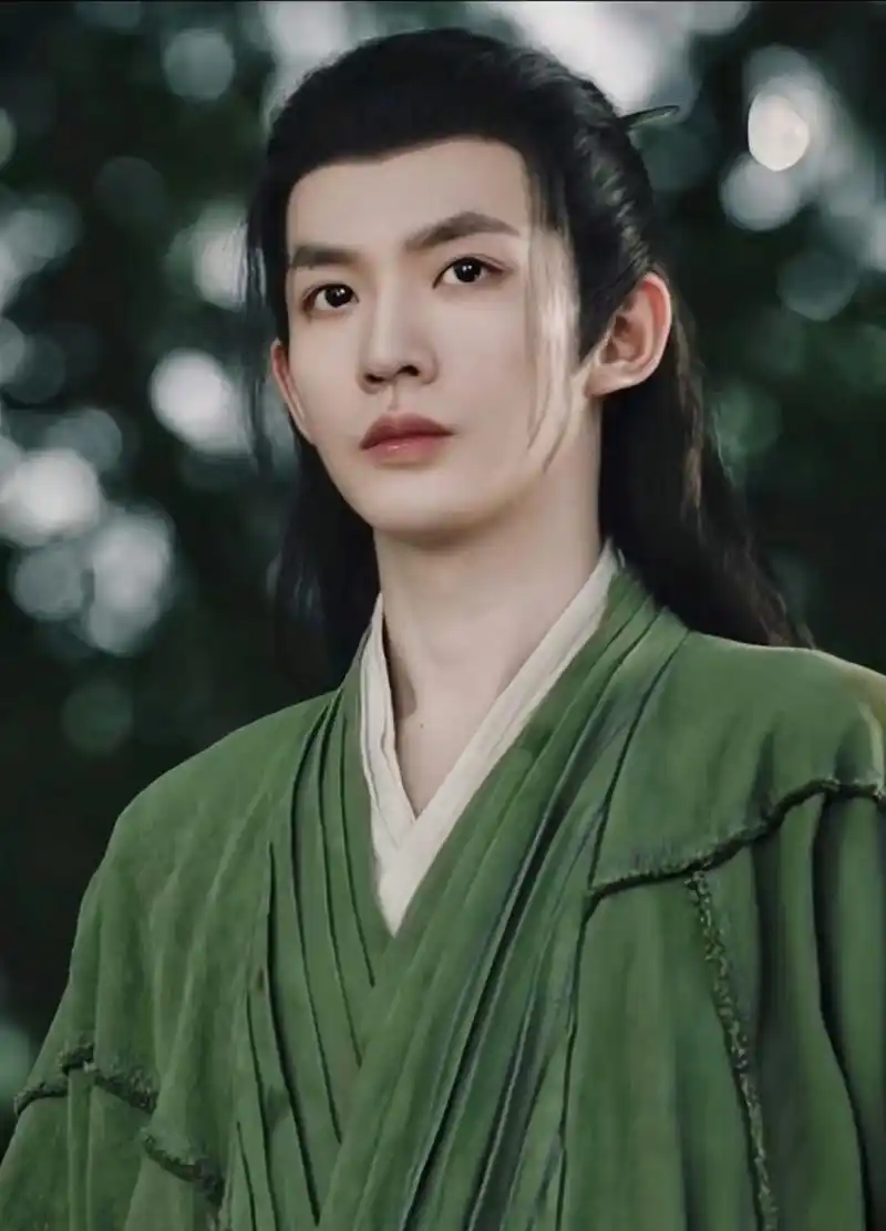 邓为#漫天翻,只翻出这几张青衣系列剧照了[心]@演员邓为  #邓为