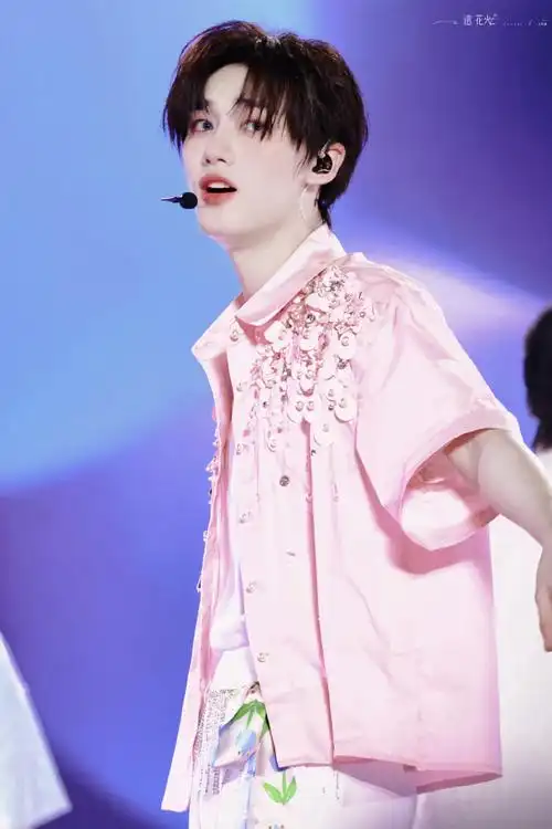 monster#    反差感95    @时代少年团-丁程鑫