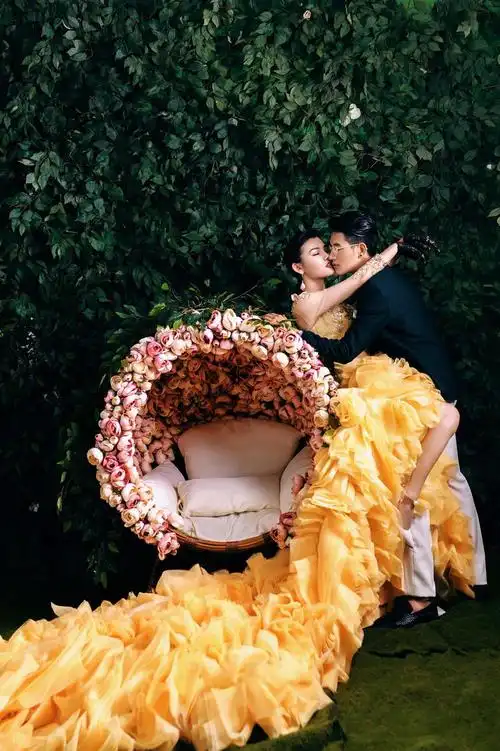 花椅 依偎在你怀中,是此生最大的幸福