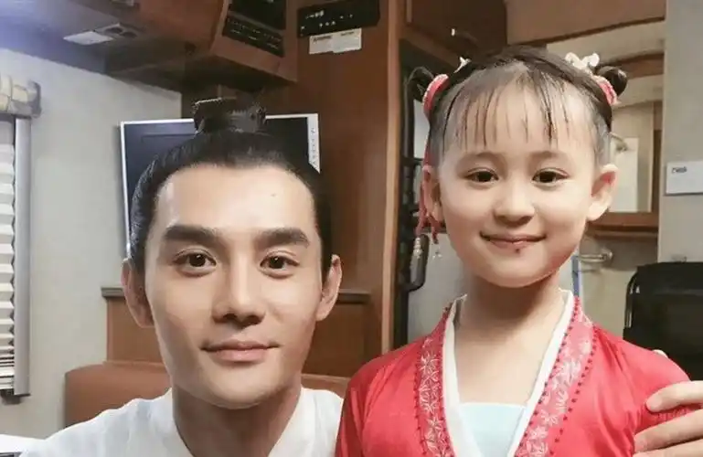 原创清平乐当中王凯的小可爱小公主徽柔跟朱一龙关系也不一般