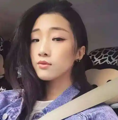 郭颖冷淡酷girl风自拍照47