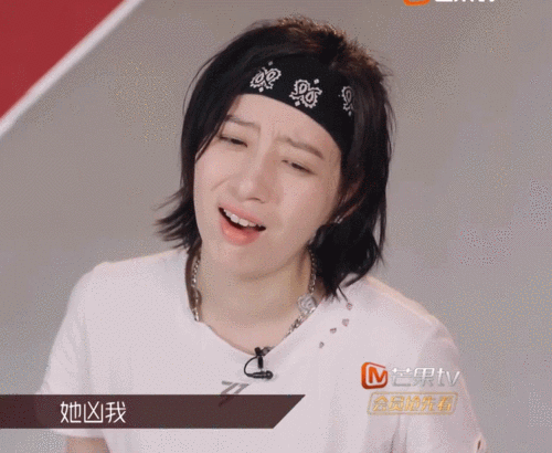 这期的李斯丹妮又可爱又蛊!这是什么神奇的气质