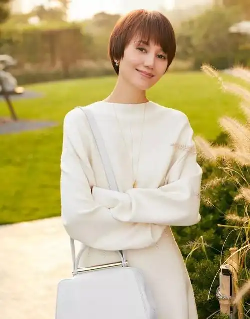 事实证明,好妻子袁泉离婚公婆仍是亲人,用爱修复夏雨和父母心结