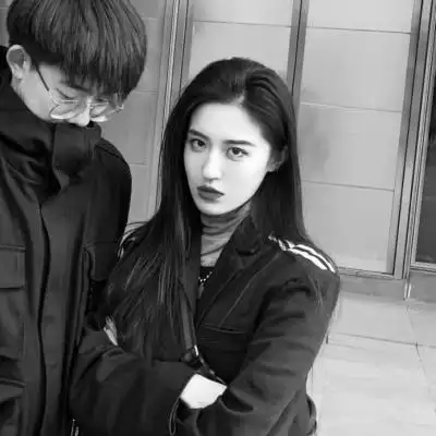 黑色情侣头像炫酷真人