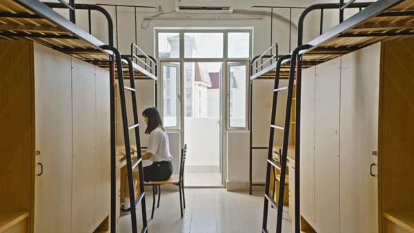 华东师范大学在哪(学生宿舍) - 兜在学