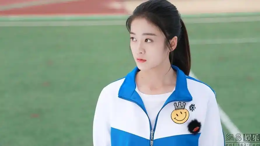 张雪迎本色出演元气少女