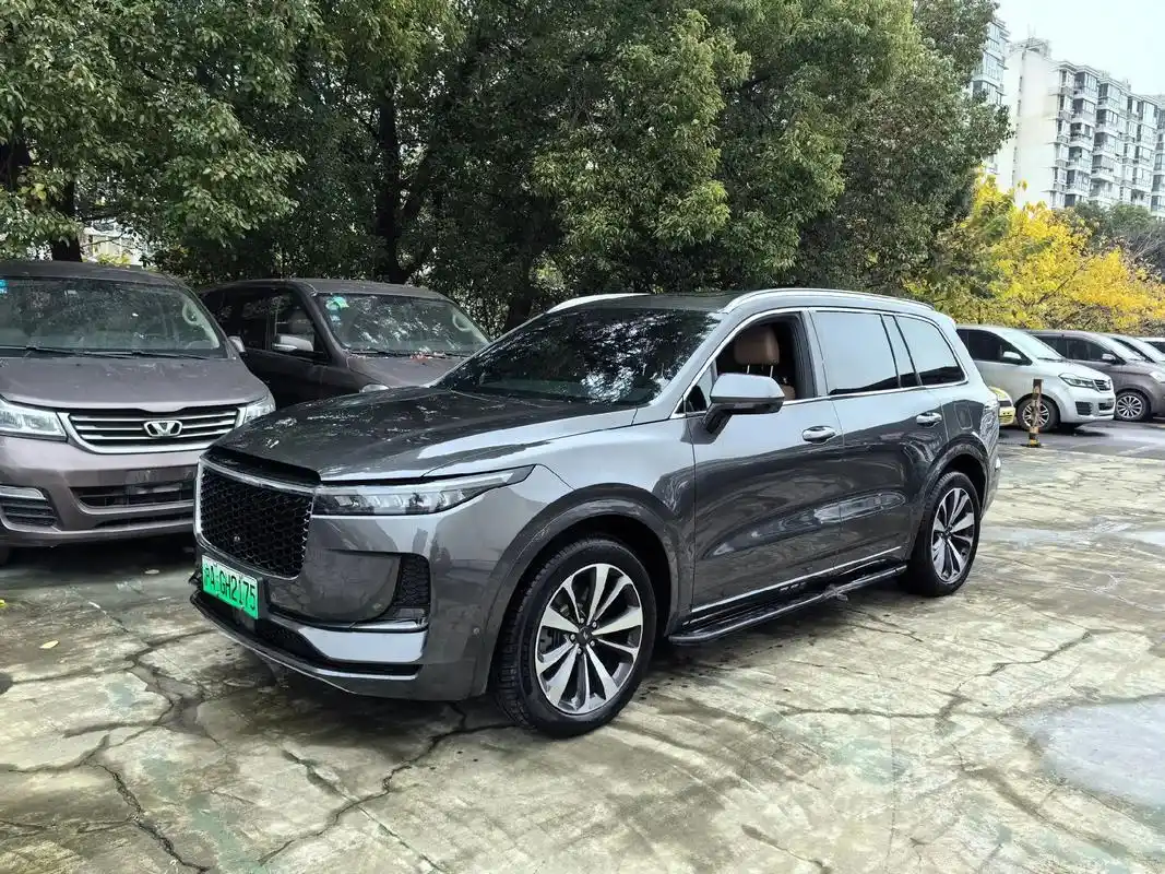 理想汽车 理想one 2021款 增程6.#上热门 理想汽车 - 抖音