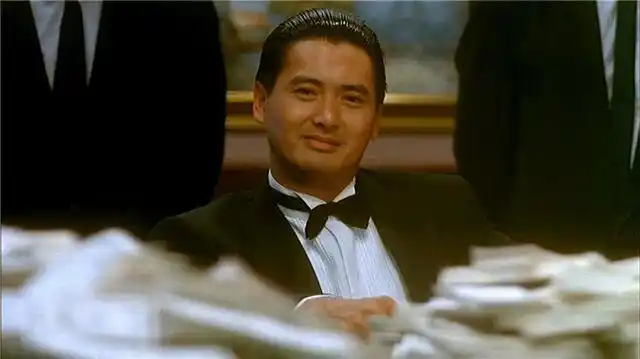 最后合计下来,"赌片电影宇宙"中,真的只有赌神高进也就是周润发是真