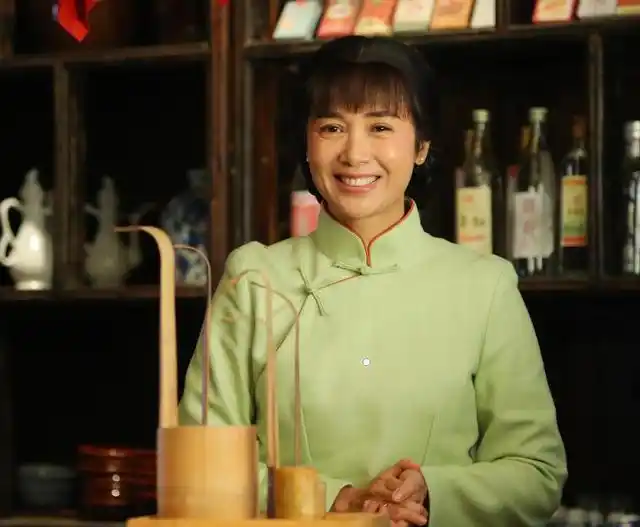 蒋雯丽倪大红主演的《正阳门下小女人》是一部年代励志情感剧!