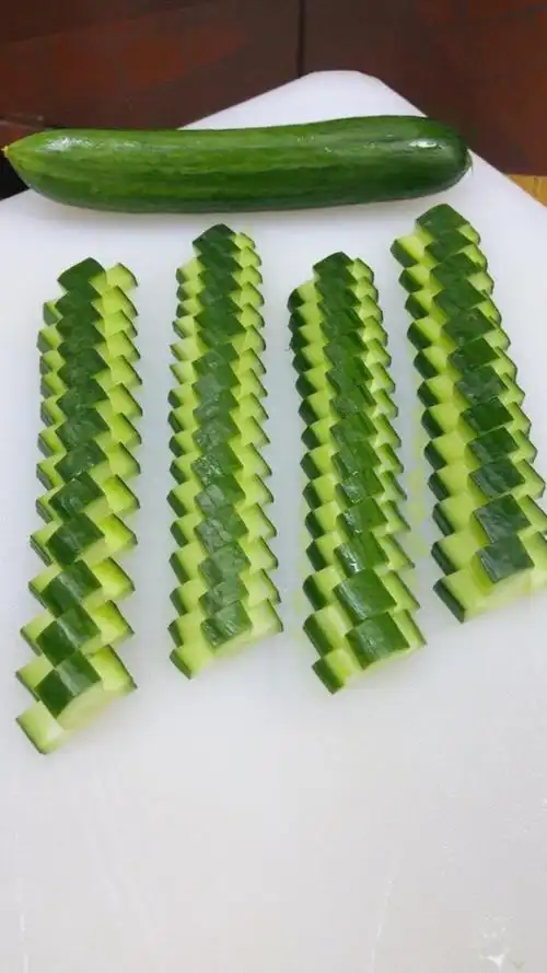 五星级酒店黄瓜06切法