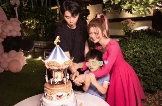 陈妍希亮相"两岸电影节",身材恢复苗条,破除怀二胎传闻_网友_陈晓