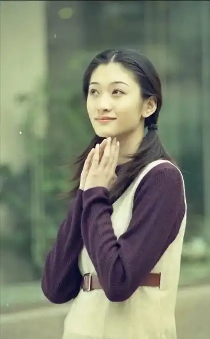 李小冉巅峰颜值照片(14岁的李小冉也太漂亮了吧)