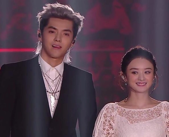 赵丽颖是如何进入娱乐圈的网曝赵丽颖与吴亦凡在一起过