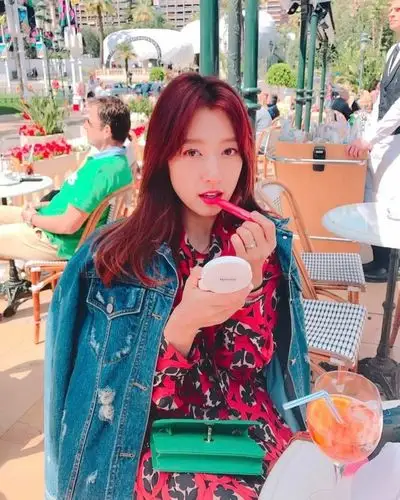 朴信惠# [04.21ins更新两则]