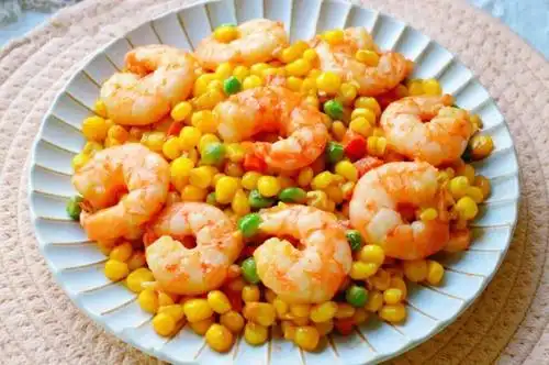 颜色好看,口感丰富,这道百吃不腻的家常菜也太美味了吧!