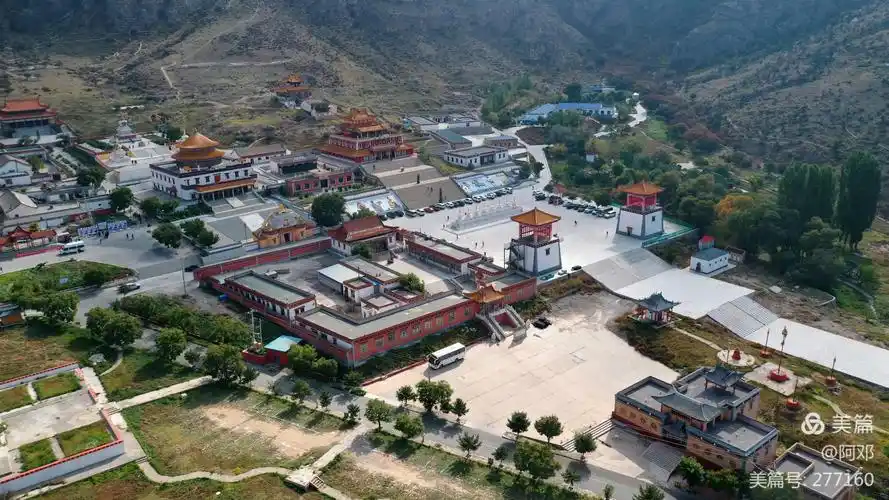 阿拉善南寺鸟瞰