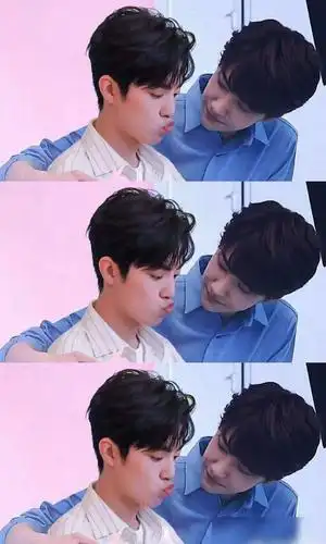 粉丝给肖战王一博p的合影,网友:史上最帅cp!