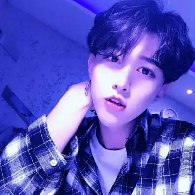 紫色帅哥头像-男生头像 - 壁纸之家