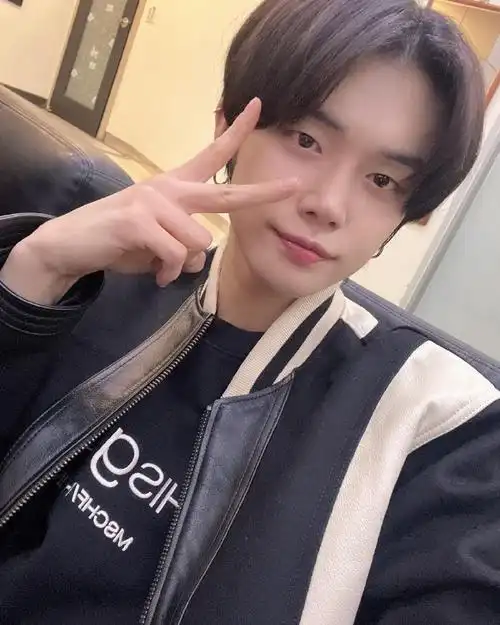 崔然竣天才小猫