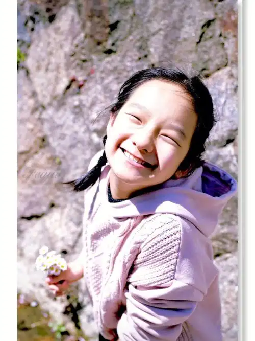 儿童写真要像小孩子一样开怀大笑呀