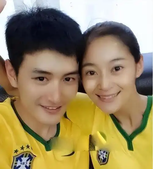 王媛可:因丈夫太帅狂追5年,婚后生下双胞胎,一家四口其乐融融