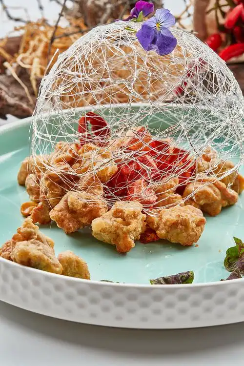 一些白色背景的菜品拍摄