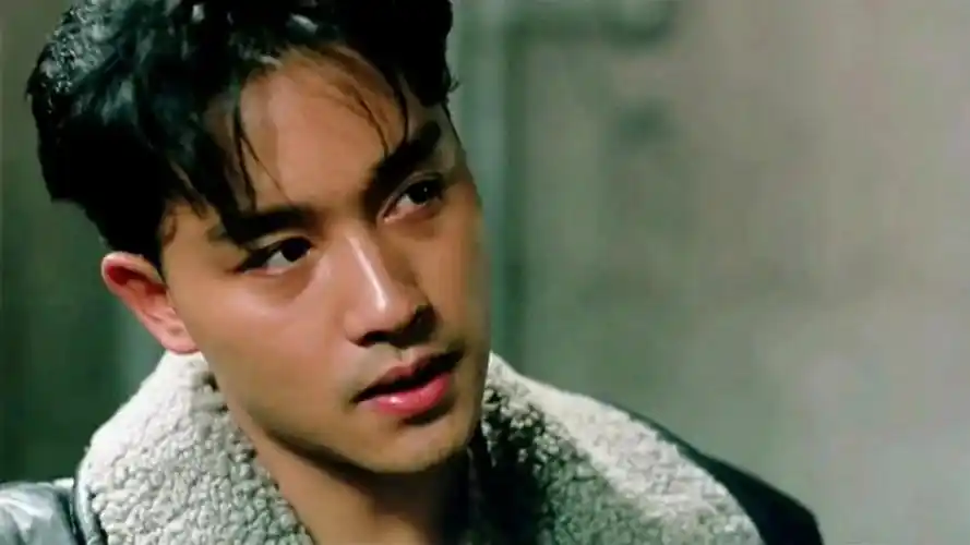 电影《英雄本色》主题曲《当年情》张国荣演唱,永远的经典!