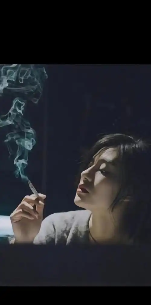 平安夜女儿出车祸身亡时老公在陪初恋的女儿