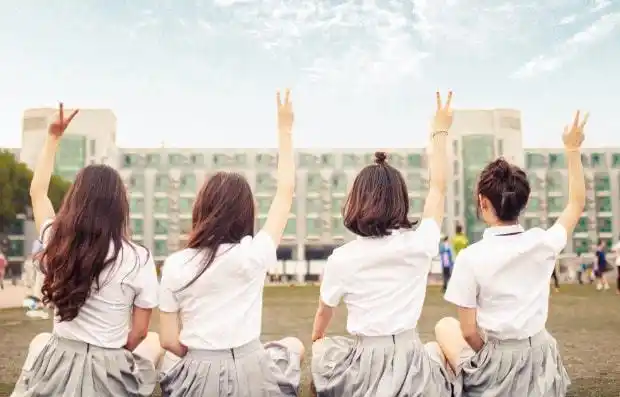 闺蜜的背叛日志_中国好闺蜜句子_好闺蜜背叛自己的伤感句子