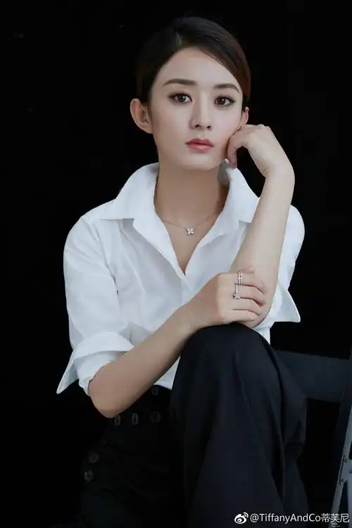 为小骨赵丽颖开个楼 11.12-12.9 东方卫视"你和我的倾城时光"