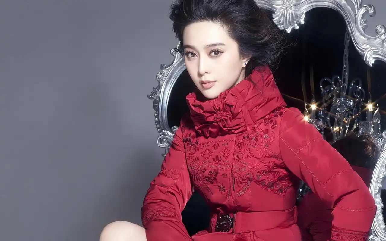 范冰冰高清写真桌面壁纸之性感女星