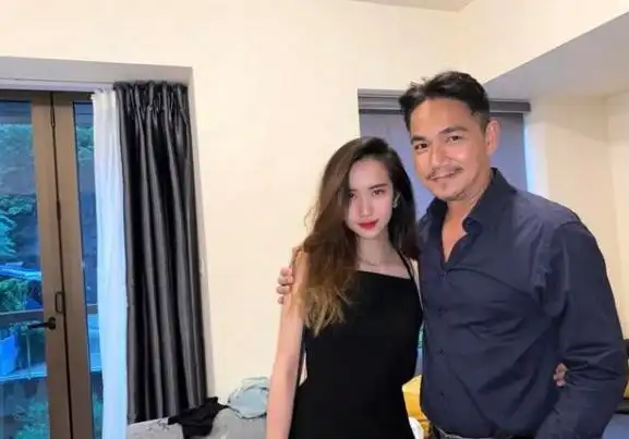 56岁骆达华好幸福事业顺风顺水夫妻恩爱女儿优秀不输明星