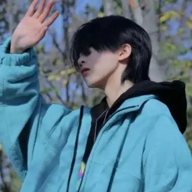 帅气男生头像真人版