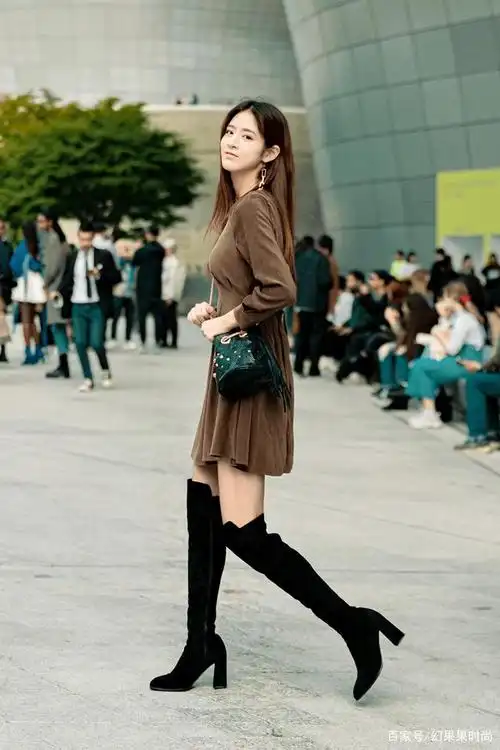 韩国首尔街头时尚,街拍图集一