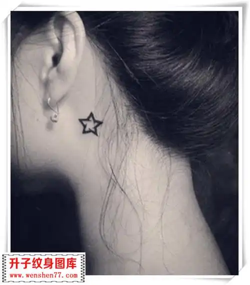 请问女人纹身纹在哪里性感